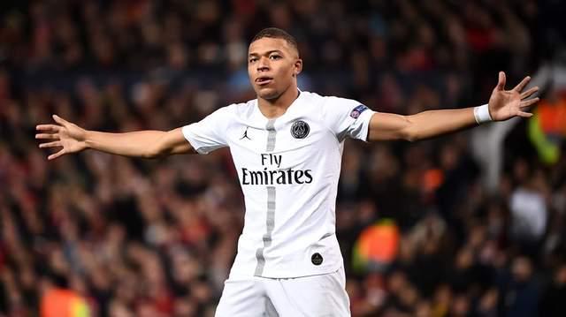 F1阿布扎比站二练：可以庆祝冠军了？诺里斯强势领先（F1阿布扎比站二练：冠军已在望？诺里斯强势领跑）