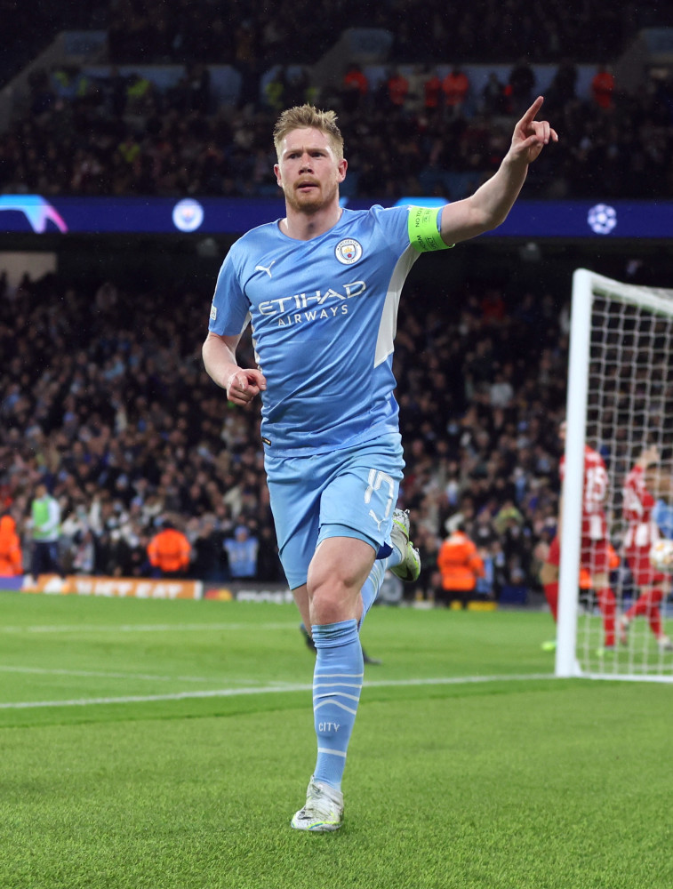 斯基拉：尤文将给伊尔迪兹500-550万年薪，加与欧冠挂钩奖金（斯基拉：尤文拟为伊尔迪兹提供500万至550万年薪，另含与欧冠挂钩的奖金）