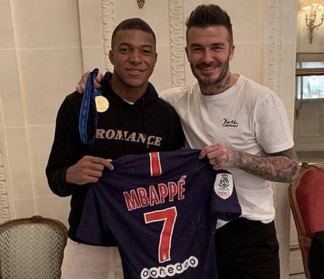 格拉斯纳：此前做客枪手我们输在定位球，这方面我们必须更好（格拉斯纳：客场对阵阿森纳吃亏在定位球，我们必须改进）