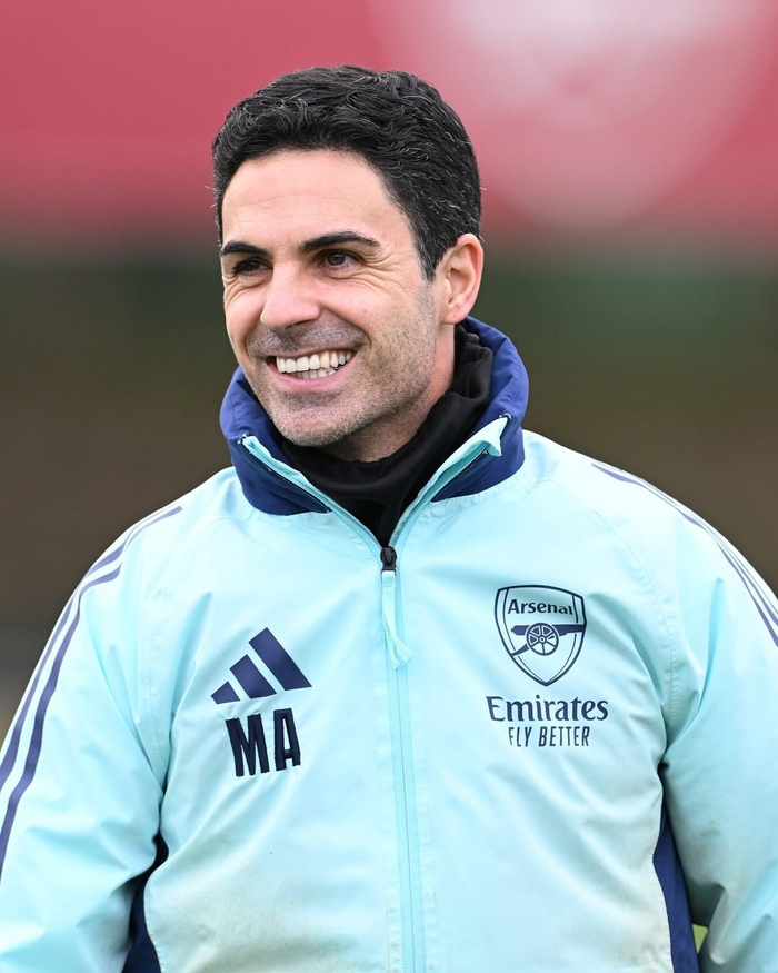 铜梁龙马钰钧庆祝冲超：和一群志同道合的兄弟取得伟大的成绩（铜梁龙马钰钧冲超之夜：与志同道合的兄弟携手缔造辉煌）