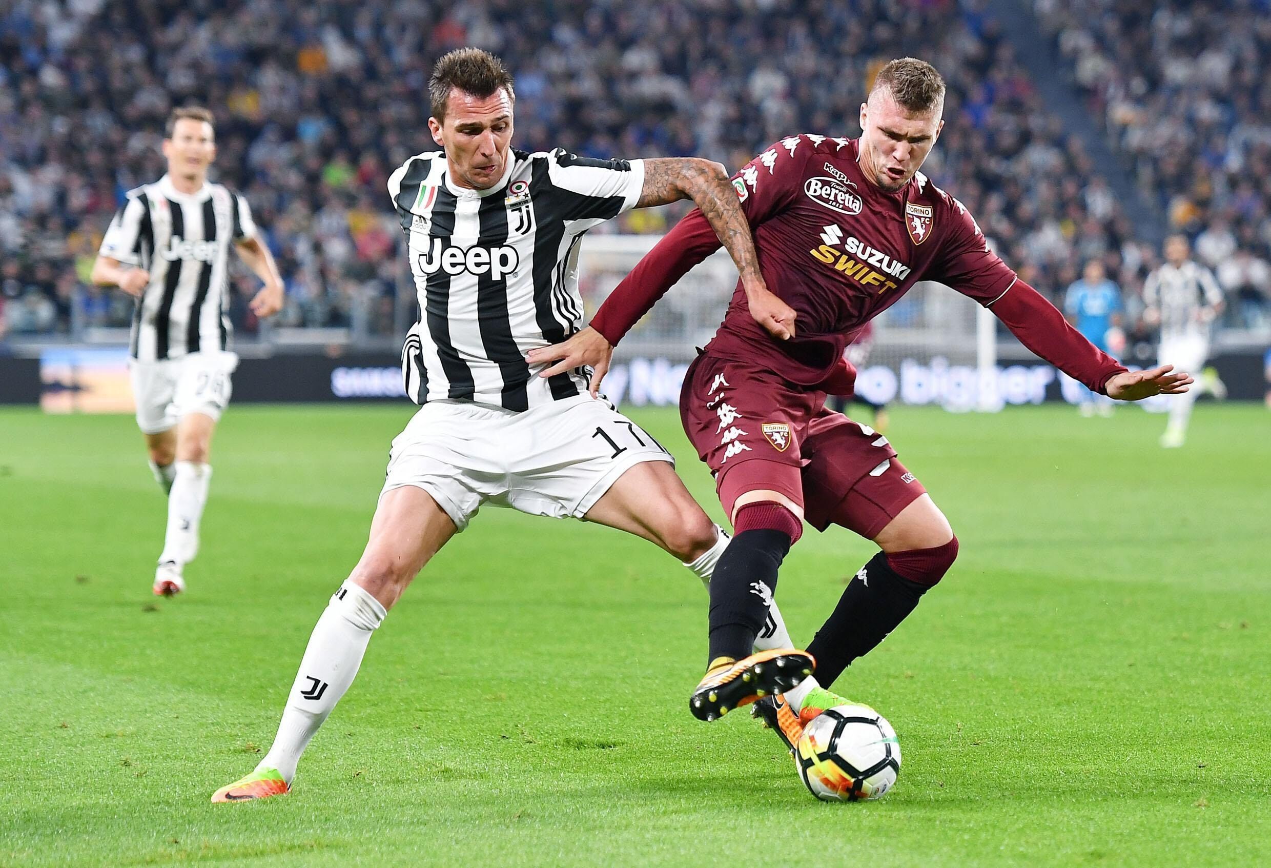 足球欧联杯再次上演进球大战，球迷直呼过瘾（欧联杯再掀进球狂潮，球迷大呼过瘾）