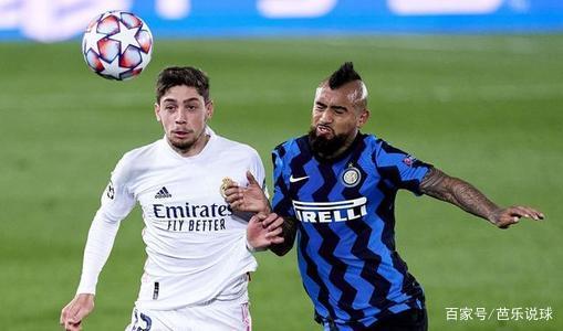 詹：现在的身体状态还不是很好；施洛特贝克整天说“废话”（詹坦言身体尚未回到最佳状态，称施洛特贝克整天“瞎说”）