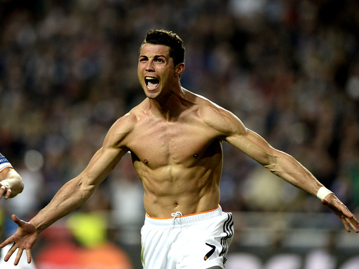 巴萨失去奥尔莫：这场伤病将如何撼动西甲格局？（奥尔莫伤停重击巴萨：西甲竞争格局将如何变化？）