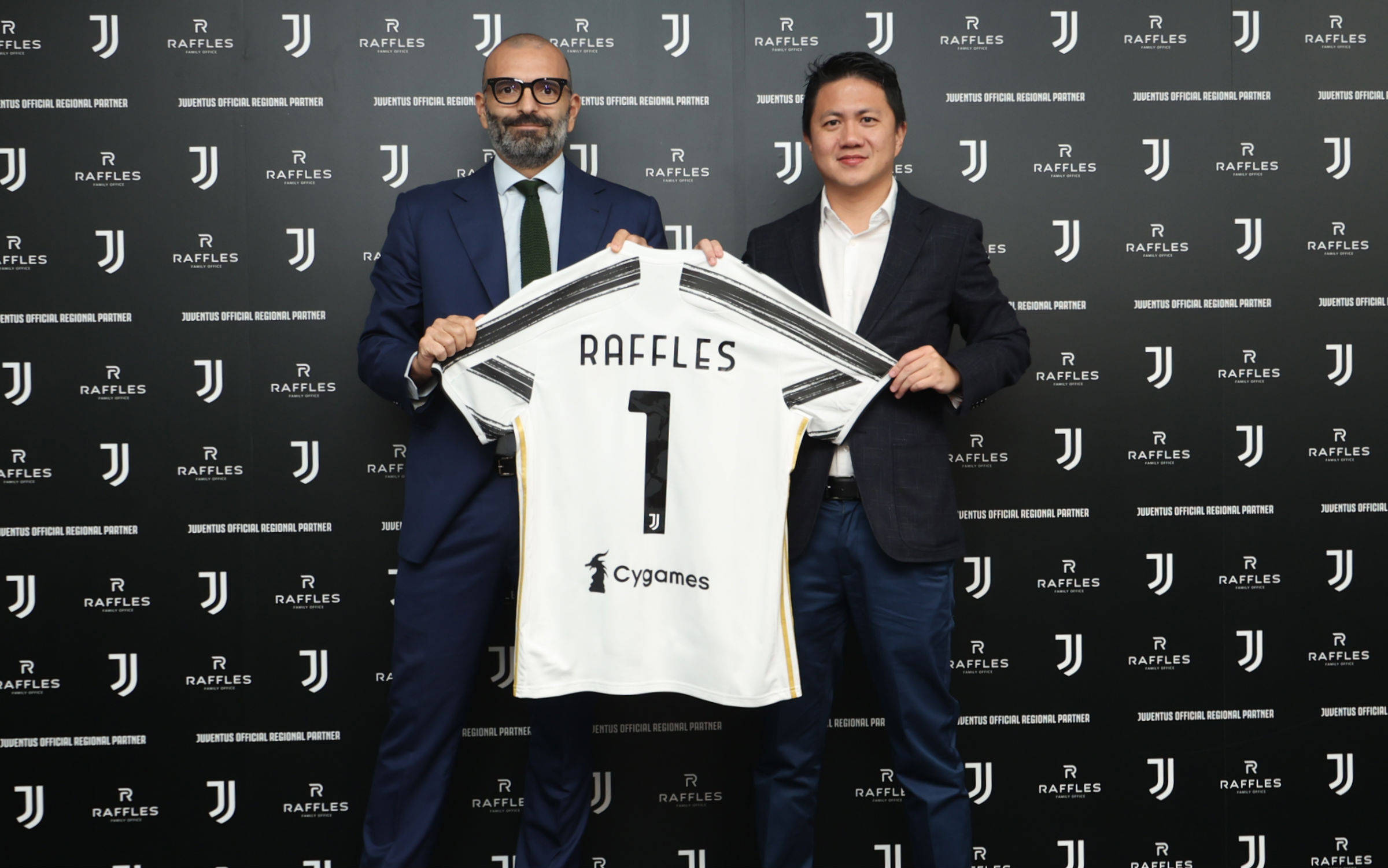 中超官方发2025赛季前四排名走势图：榜首共12次易主（中超公布2025赛季前四走势图：头名位置12次更迭）