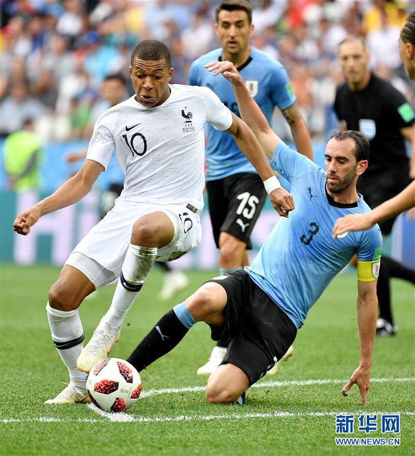 皇马欧冠大名单：姆巴佩、维尼修斯领衔，赫伊森、裤袜缺席（皇马欧冠名单出炉：姆巴佩携维尼修斯压阵，赫伊森与库尔图瓦缺席）