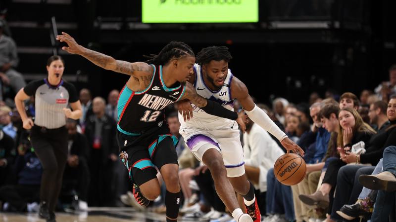 本菲卡旧将路易松晒照说在学习，照片显示他问AI足球总监职责（本菲卡旧将路易松晒照称正学习，向AI询问足球总监职责）