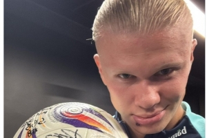 旺达：我和伊卡尔迪恋爱之后，第一时间就坦白告诉了洛佩斯（旺达称与伊卡尔迪相恋后已第一时间告知洛佩斯）