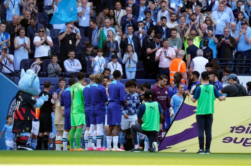 阿莱格里：我对恩昆库非常满意；圣地亚哥为球队做了很多（阿莱格里：对恩昆库十分满意，圣地亚哥为球队贡献良多）